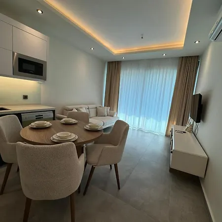 Bright Flat With Pool & Private 750m To Sea Apartment Alanya